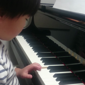 小さなお手てのバイエル45番♪の画像