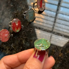 きらきらレジンの指輪の動画。の画像