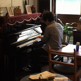 昼のクラシックの画像