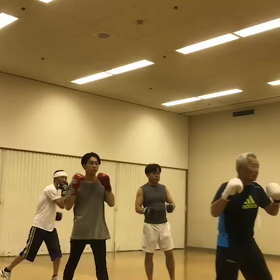 寒さに負けず 『パンチ DE フィット！』の画像