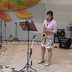 路上ライブの画像