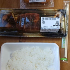 イカ白飯と駿河湾 桜えびクリーミーコロッケの画像