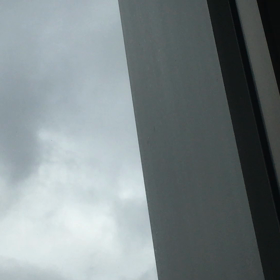 早い雲の流れの画像