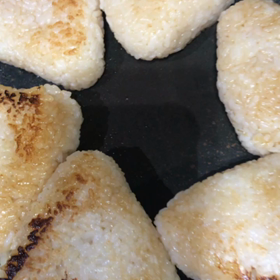 焼きおにぎりの画像