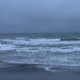 2月11日千葉北、東浪見の朝の波の画像