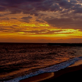大雨で池陥没！の画像