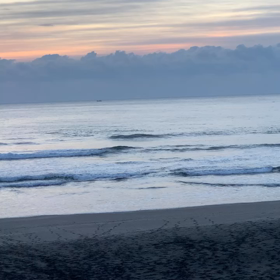 12月24日千葉北、東浪見の朝の波の画像