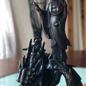 世間の目の画像