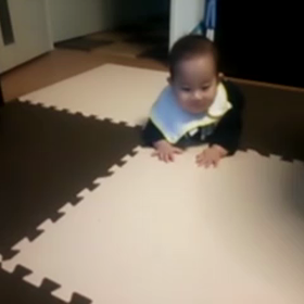 生後236日～ずりばい完成～の画像