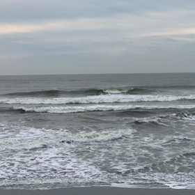 10月19  日千葉北、東浪見の朝の波の画像
