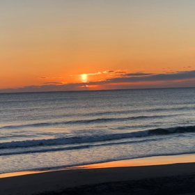2月9日千葉北、東浪見の朝の波の画像
