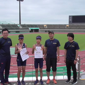 優勝記念撮影の画像