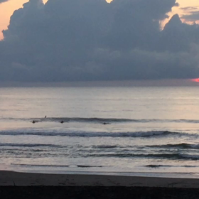 8月29日千葉北、東浪見の朝の波の画像