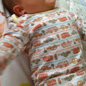 寝返り出来た\(●°∀°●)/の画像