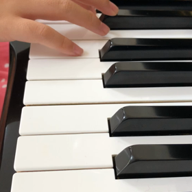 『ピアノ練習』の画像