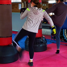 金曜はレディースDAYの画像