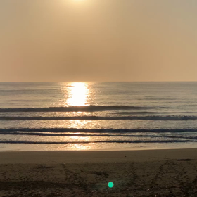 4月1日千葉北、東浪見の朝の波の画像
