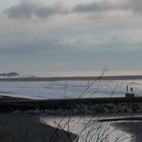 6月14日千葉北、東浪見の朝の波の画像