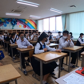 色んな金の画像