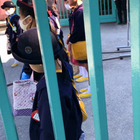 華、幼稚園、登園時の画像