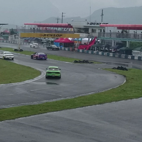 ウエスト追走の画像