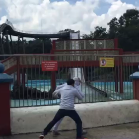 six flags メキシコ遊園地  ずぶ濡れ必須の画像