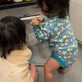 イタズラ始めましたの画像