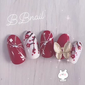 成人式ネイルの画像