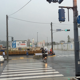 大雨を呼ぶ秋雷の画像
