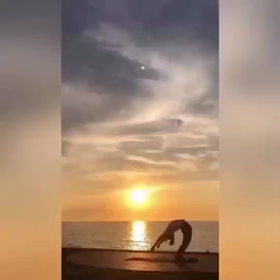 ヨガ奉りまであと14日の画像