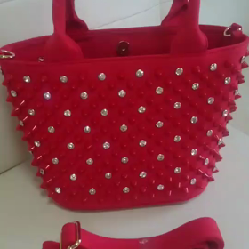 ラインストーン×スタッズバッグ・S・レッドの画像