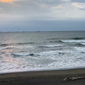 2月3日千葉北、東浪見の朝の波の画像