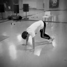 【ﾛﾐｵ】カイル・師匠の模範～公式ファンカフェ～の画像