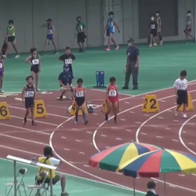 ５年男子100m予選⑧の画像