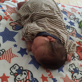 初☆勝手にうつ伏せ(=´∀｀)人(´∀｀=)の画像