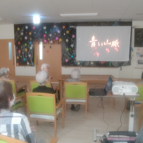 映画鑑賞の画像