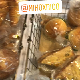 お友達がパン屋をオープンの画像