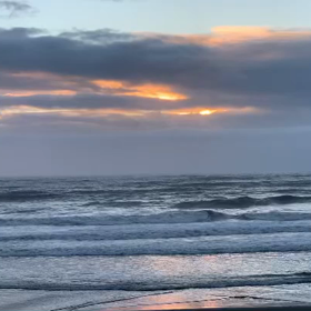 9月28日千葉北、東浪見の朝の波の画像