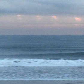 11月15日千葉北、東浪見の朝の波の画像