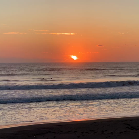 10日31日千葉北、東浪見の朝の波の画像