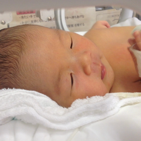 4日目 ミルク飲んでしゃっくりの画像