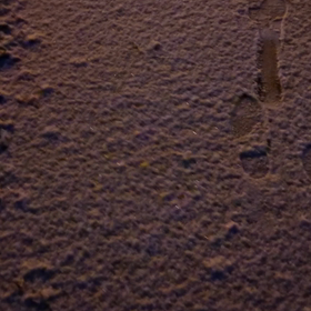 遠い国で頑張っている君への画像