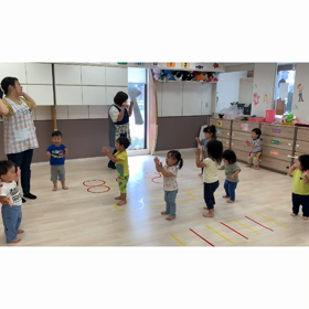 リトミックの画像