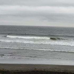 8月13日千葉北、東浪見の朝の波の画像