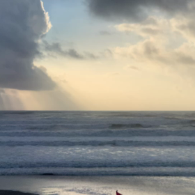 8月14日千葉北、東浪見の朝の波の画像