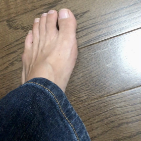 足に胎動？！何かいるの？！の画像