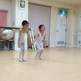 自分で踊りを創るレッスンの画像