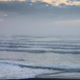 5月8日千葉北、東浪見の朝の波の画像
