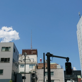 何かくる？の画像