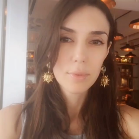 アメリカでは子供は7時に寝る「たまたま」英語の画像